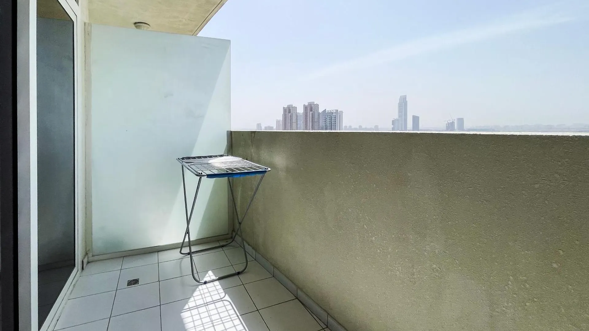 Apartment Studio In Jvc Tower 108 Dubai - Ezytrac Vacation Homes