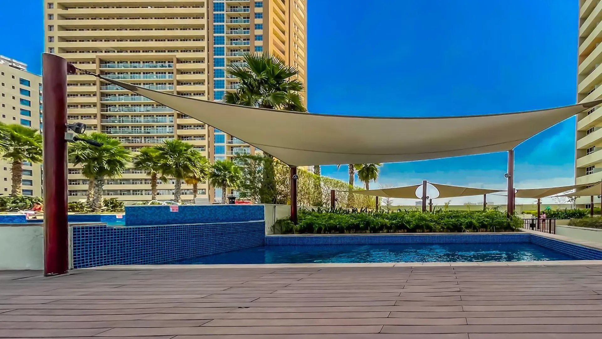 Studio In Jvc Tower 108 Dubai - Ezytrac Vacation Homes