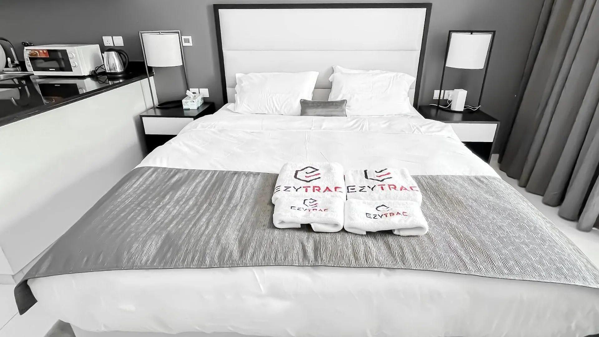 Studio In Jvc Tower 108 Dubai - Ezytrac Vacation Homes contacts